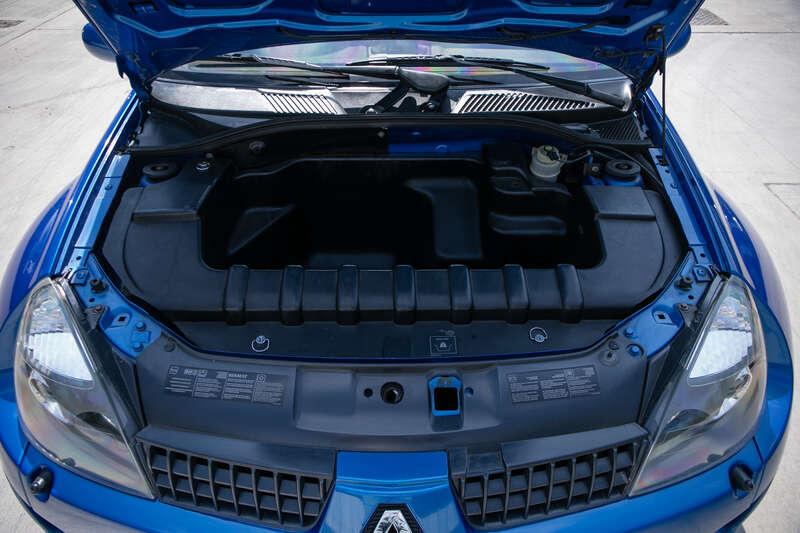 2004 Renault SPORT CLIO