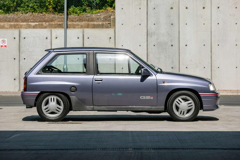 1993 Vauxhall NOVA