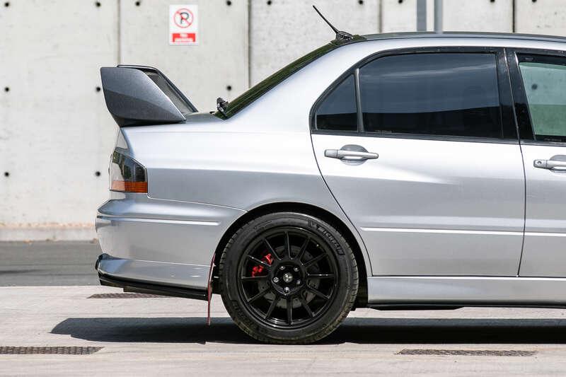 2004 Mitsubishi LANCER