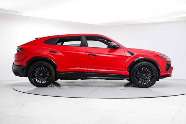2025 Lamborghini Urus