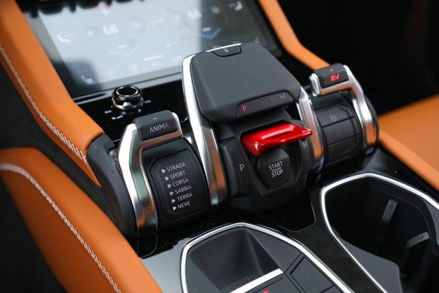 2025 Lamborghini Urus