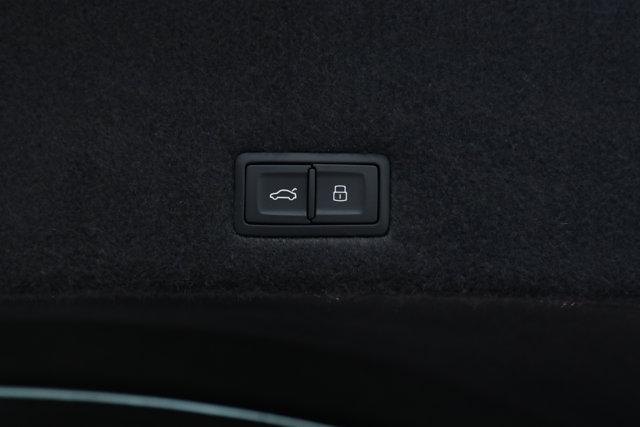2025 Lamborghini Urus