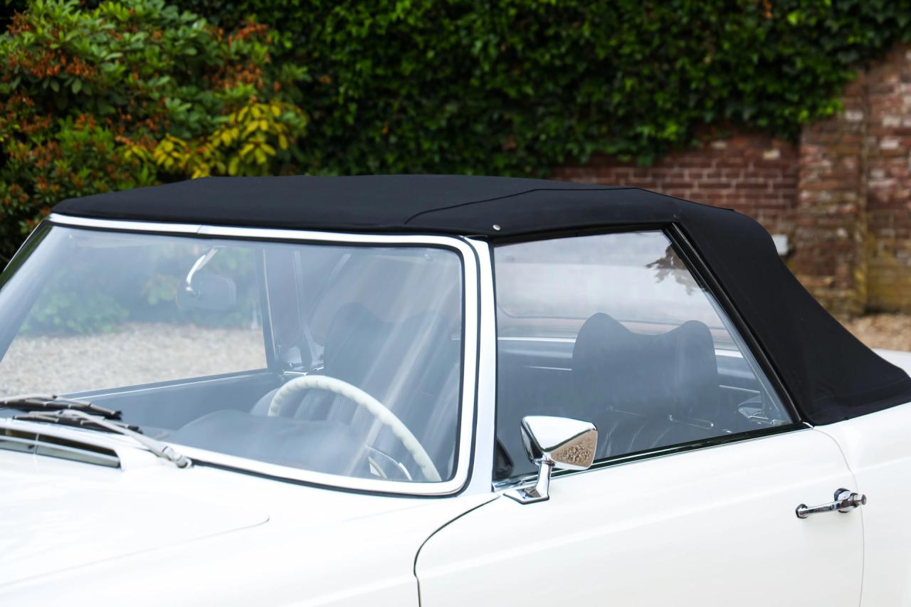 1971 Mercedes - Benz 280 SL Pagode &ldquo;Completely Data card correct&rdquo;