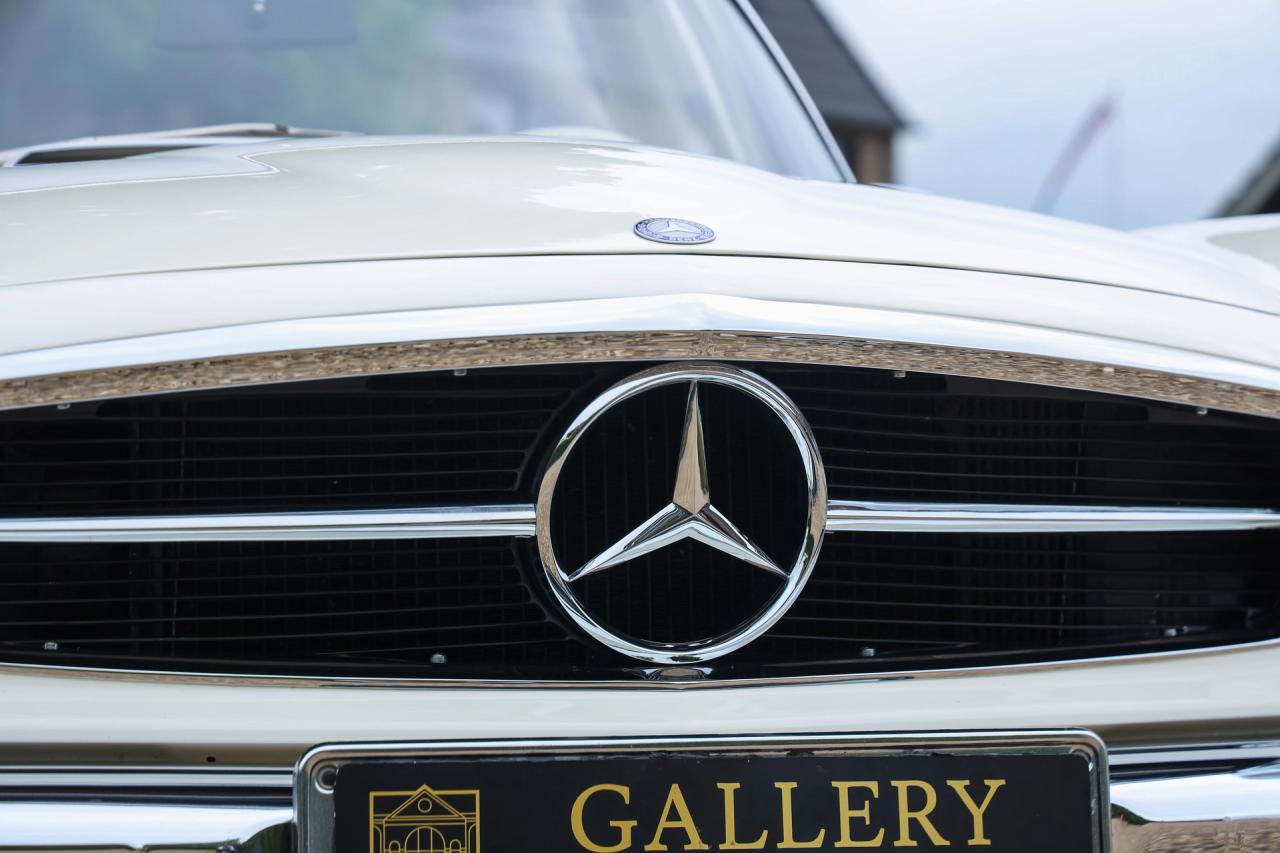1971 Mercedes - Benz 280 SL Pagode &ldquo;Completely Data card correct&rdquo;