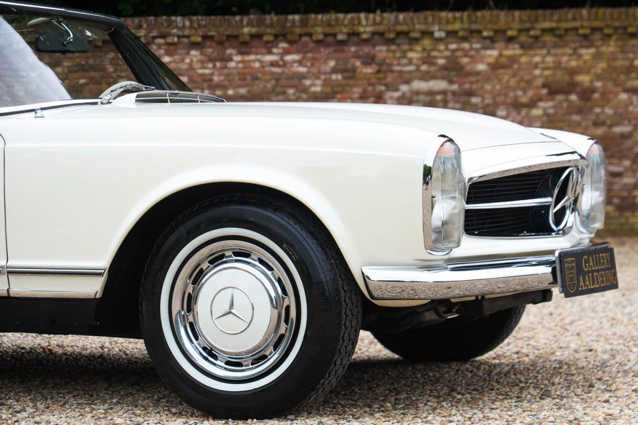 1971 Mercedes - Benz 280 SL Pagode &ldquo;Completely Data card correct&rdquo;