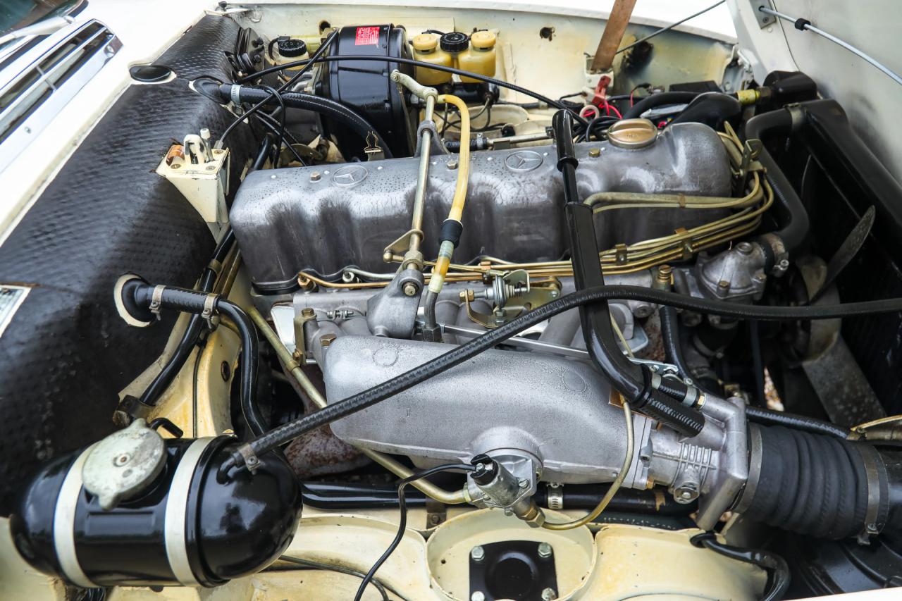 1971 Mercedes - Benz 280 SL Pagode &ldquo;Completely Data card correct&rdquo;