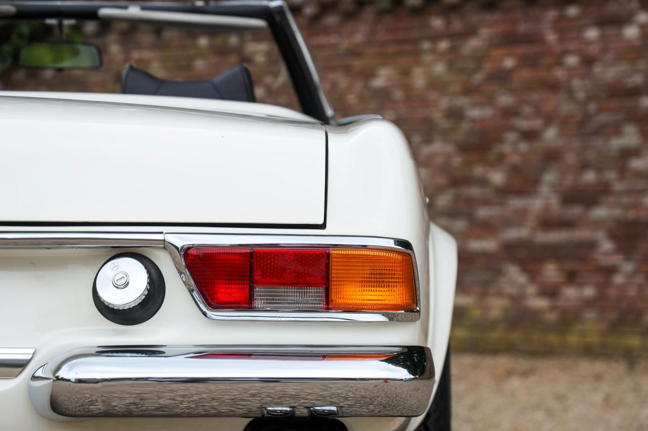 1971 Mercedes - Benz 280 SL Pagode &ldquo;Completely Data card correct&rdquo;