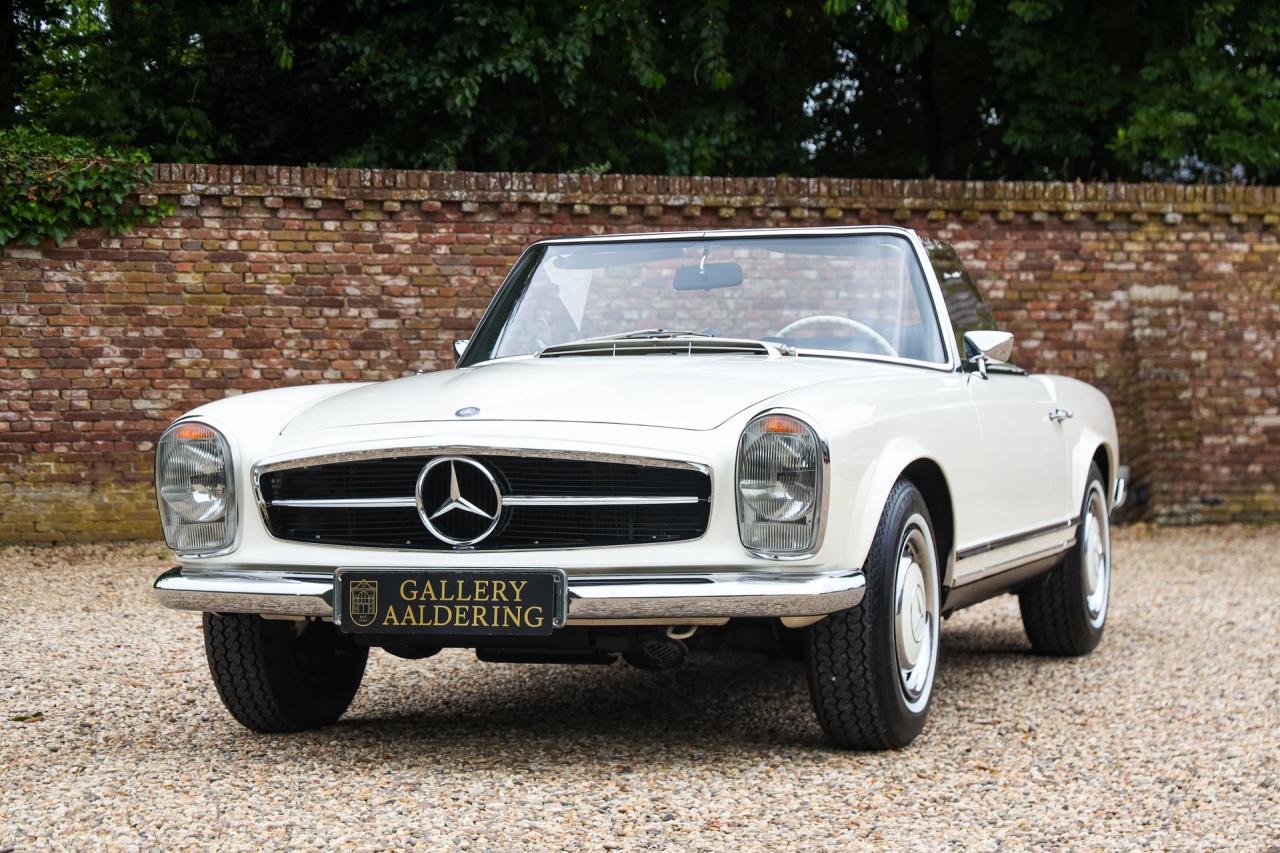 1971 Mercedes - Benz 280 SL Pagode &ldquo;Completely Data card correct&rdquo;