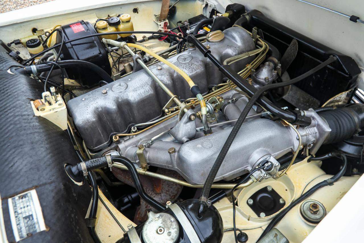 1971 Mercedes - Benz 280 SL Pagode &ldquo;Completely Data card correct&rdquo;