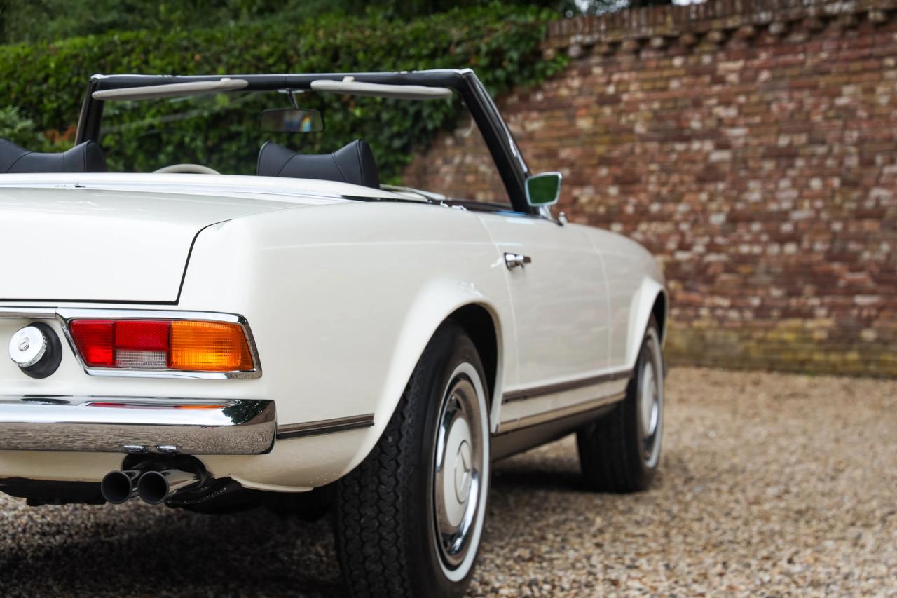 1971 Mercedes - Benz 280 SL Pagode &ldquo;Completely Data card correct&rdquo;