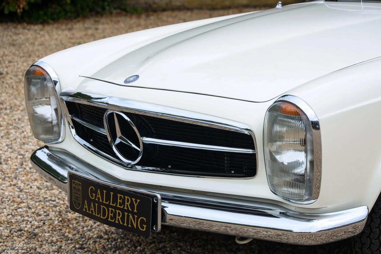 1971 Mercedes - Benz 280 SL Pagode &ldquo;Completely Data card correct&rdquo;