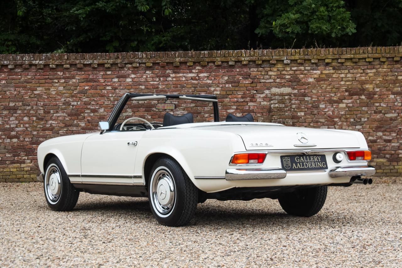 1971 Mercedes - Benz 280 SL Pagode &ldquo;Completely Data card correct&rdquo;