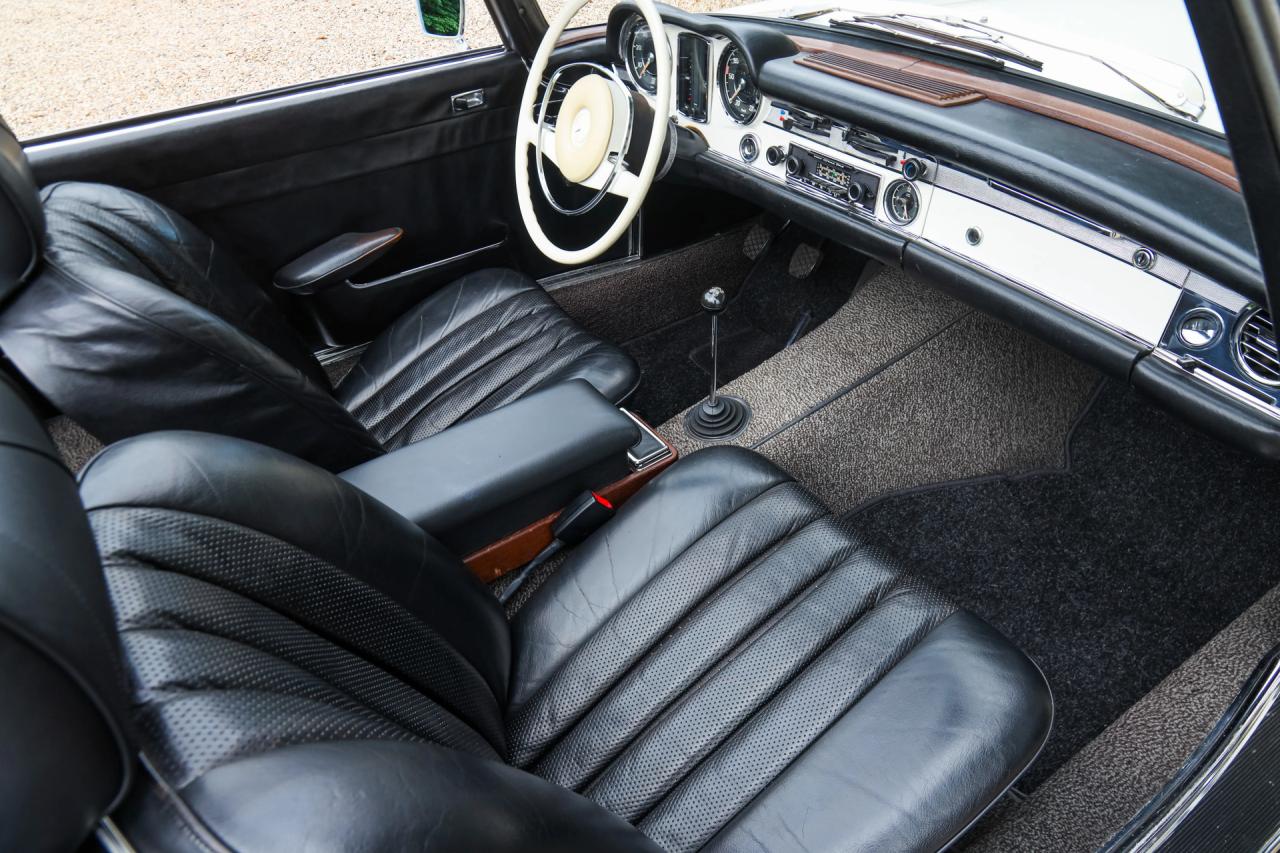 1971 Mercedes - Benz 280 SL Pagode &ldquo;Completely Data card correct&rdquo;