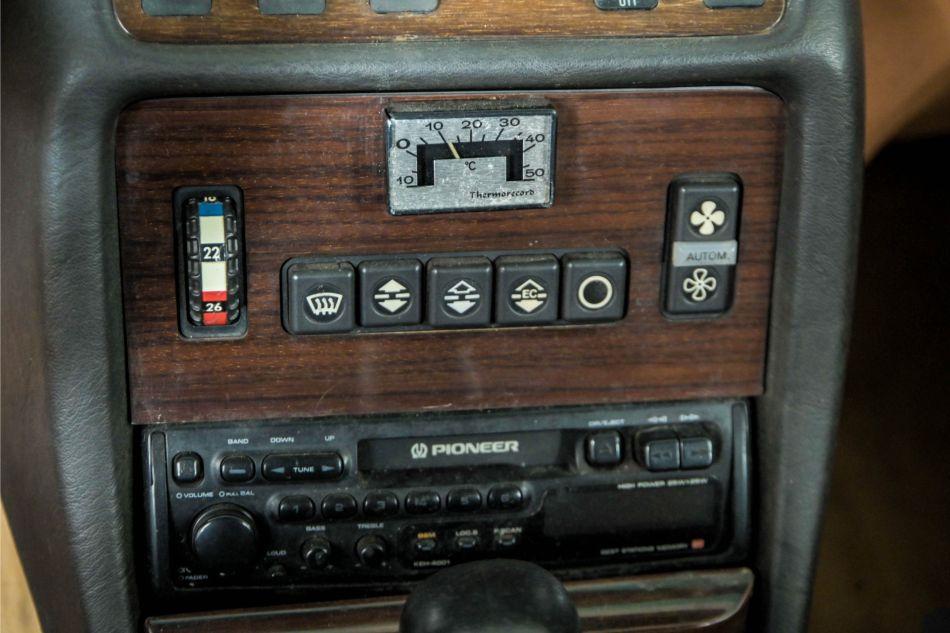 1983 Mercedes - Benz 300TDT Turbo combi (W123)