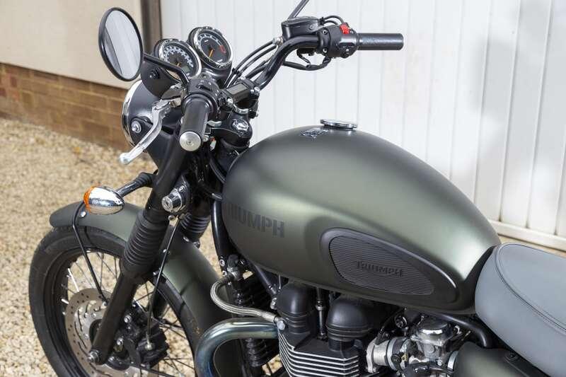 2012 Triumph BONNEVILLE T100 STEVE MCQUEEN