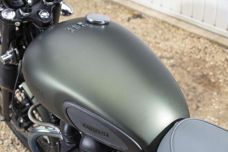 2012 Triumph BONNEVILLE T100 STEVE MCQUEEN