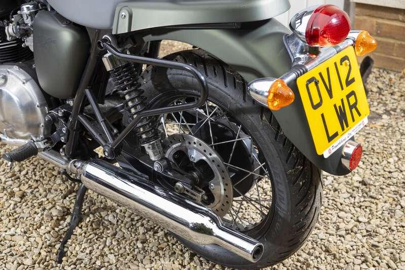 2012 Triumph BONNEVILLE T100 STEVE MCQUEEN