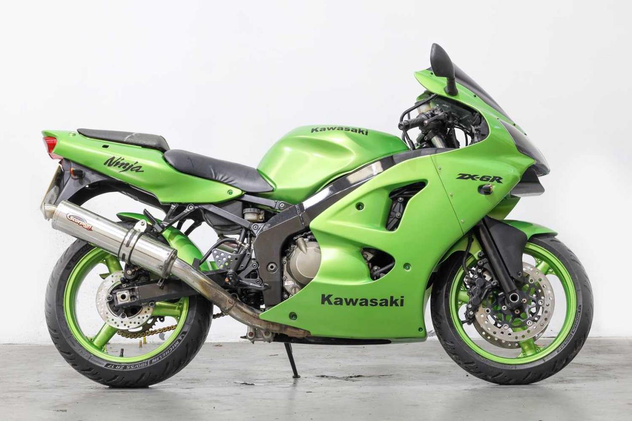 2000 Kawasaki Ninja ZX-6R J1