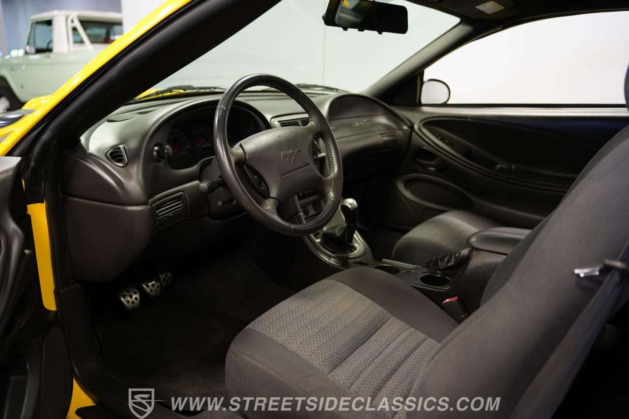 2004 Ford Mustang GT