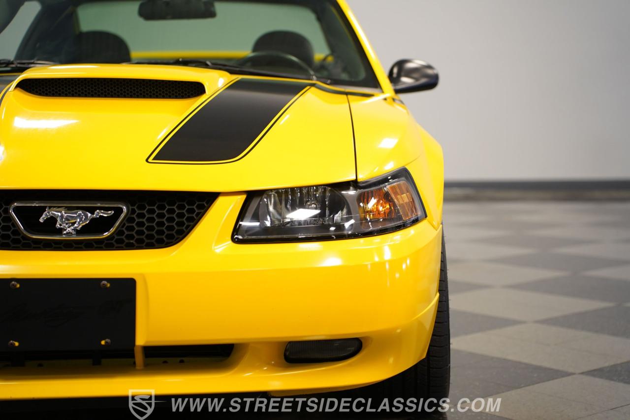 2004 Ford Mustang GT