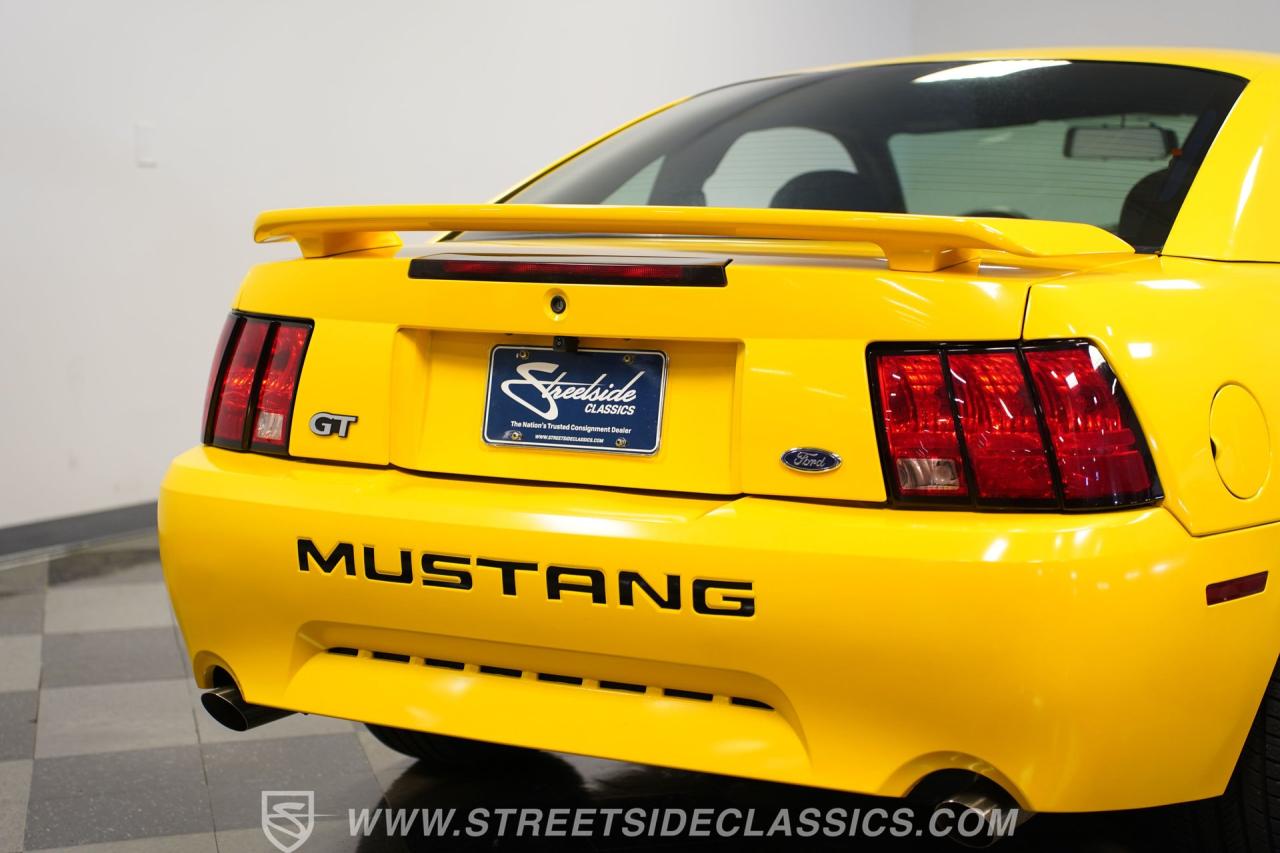 2004 Ford Mustang GT