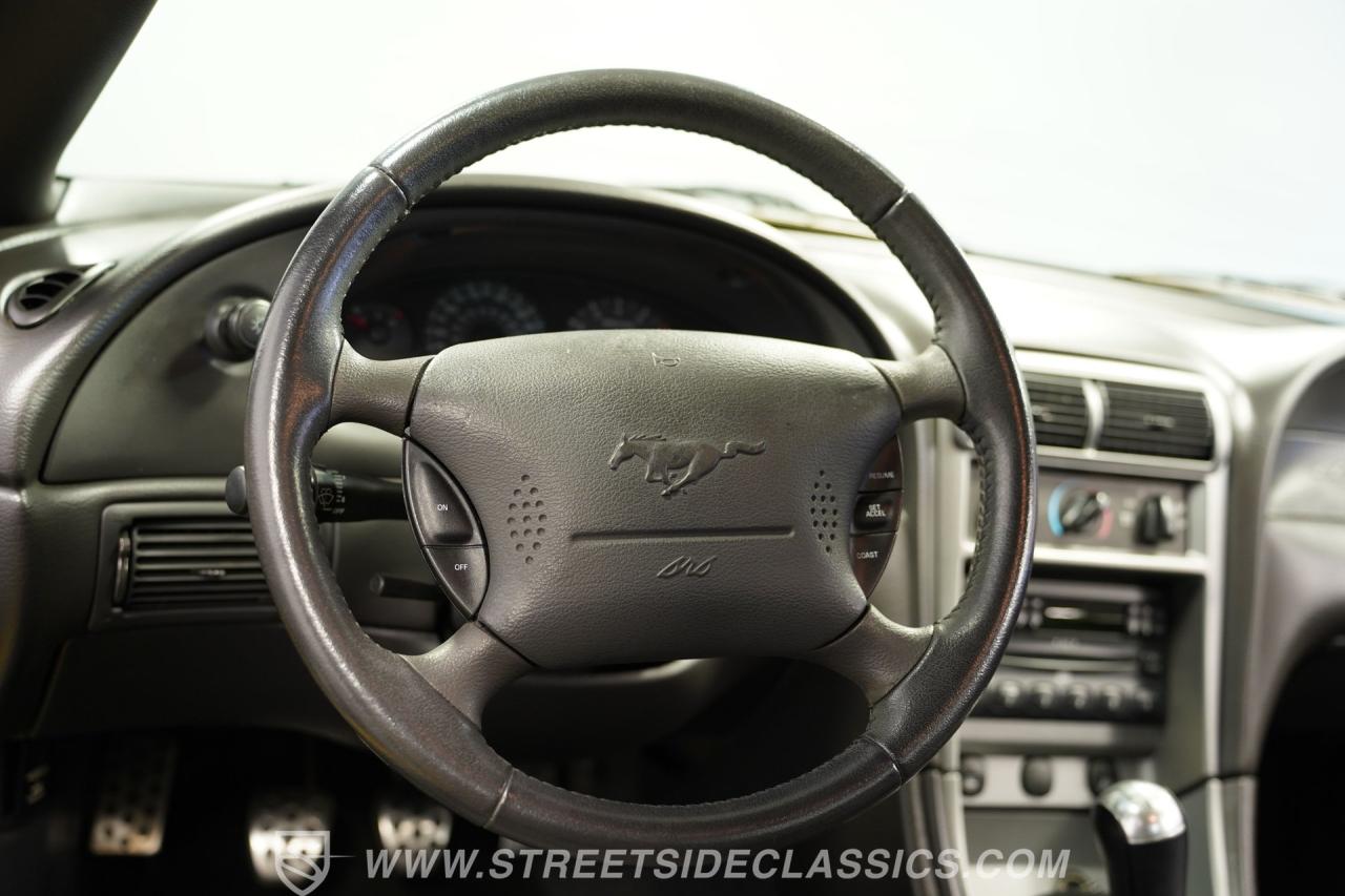 2004 Ford Mustang GT