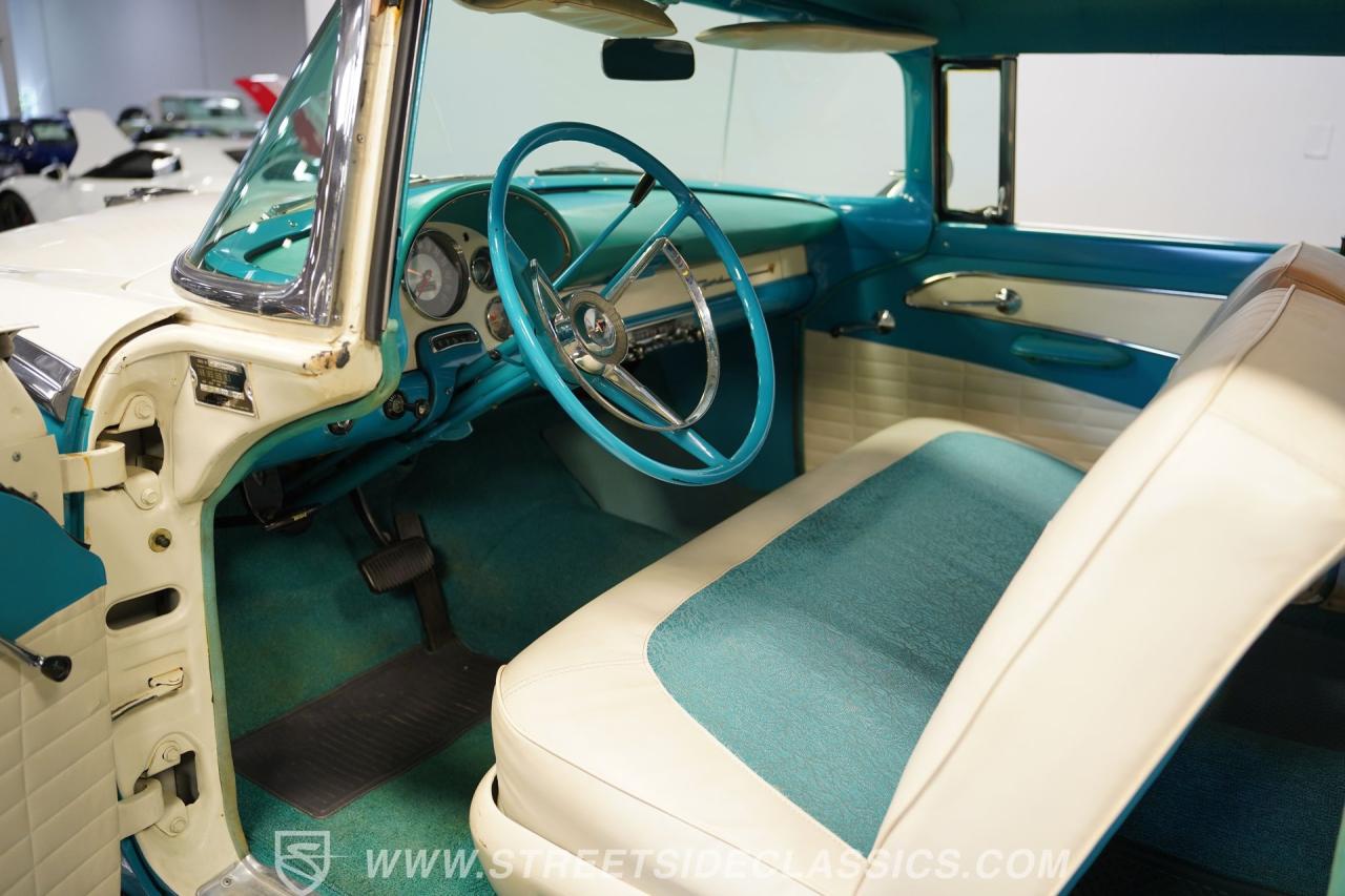 1956 Ford Fairlane Victoria