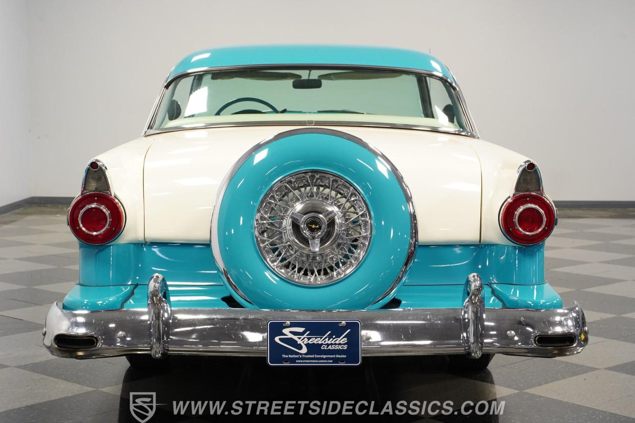 1956 Ford Fairlane Victoria
