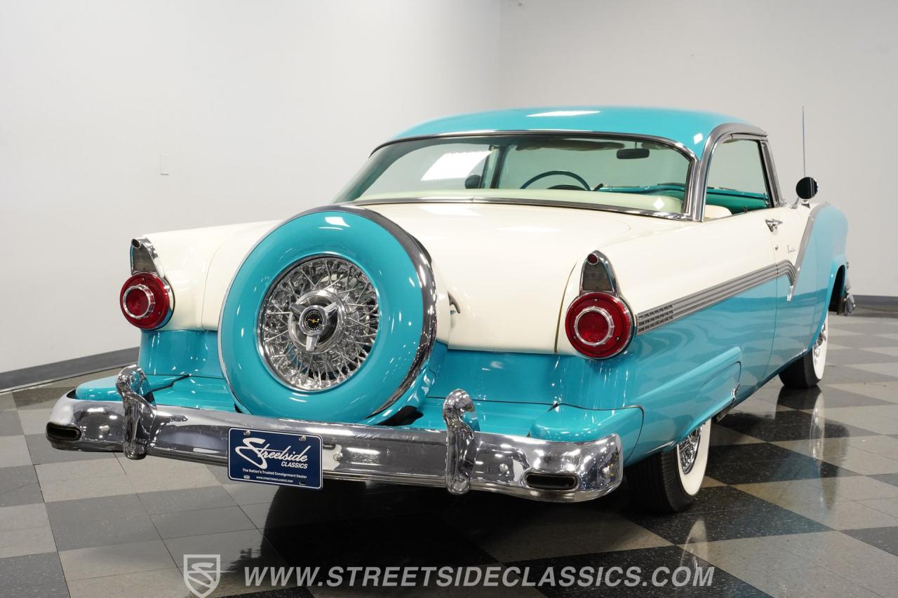 1956 Ford Fairlane Victoria