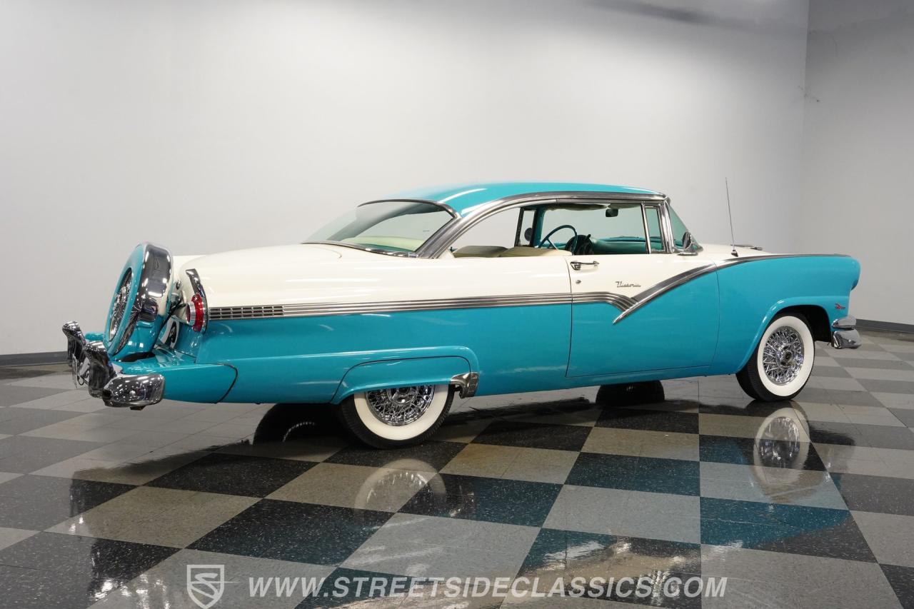 1956 Ford Fairlane Victoria
