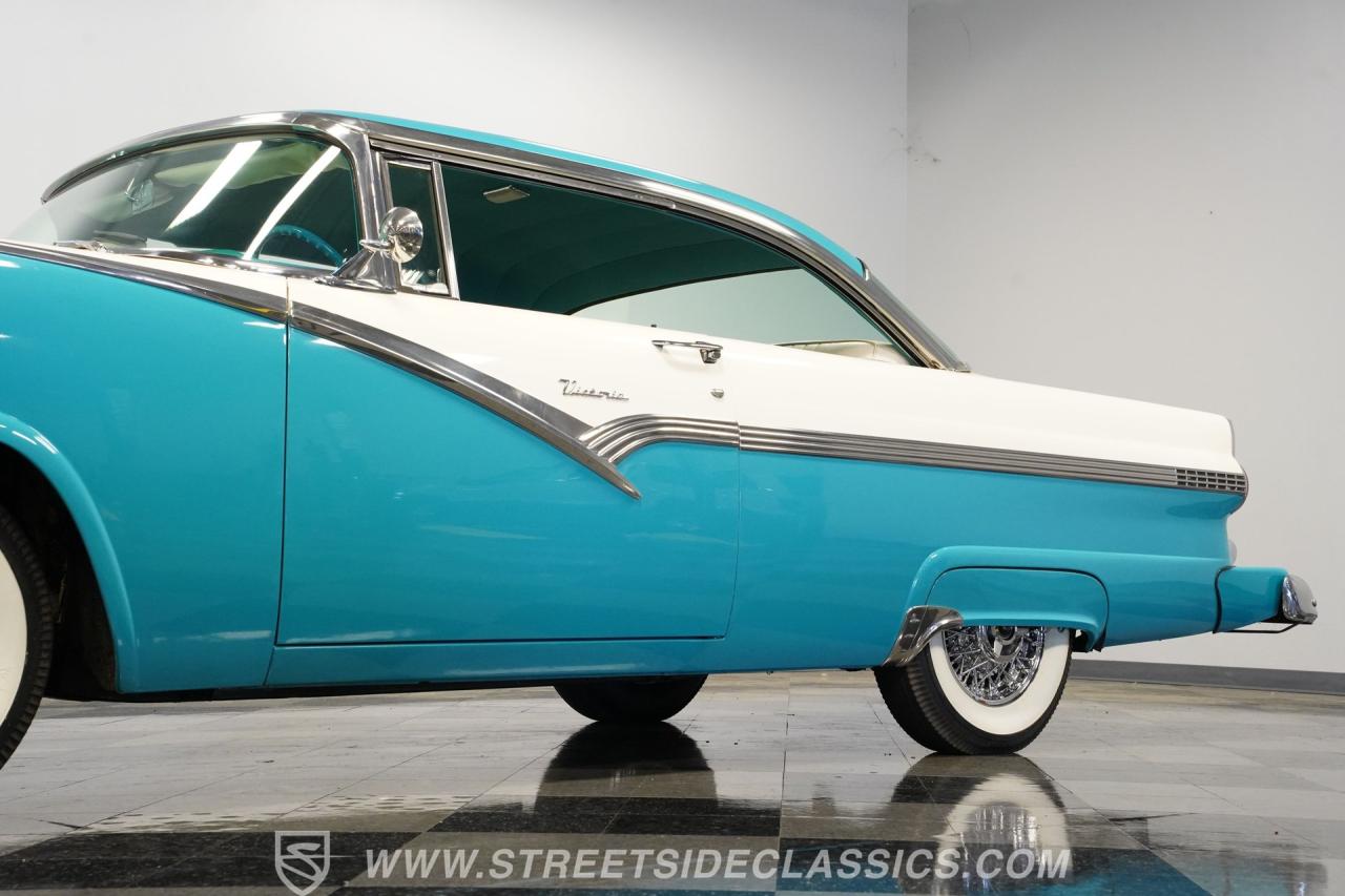 1956 Ford Fairlane Victoria