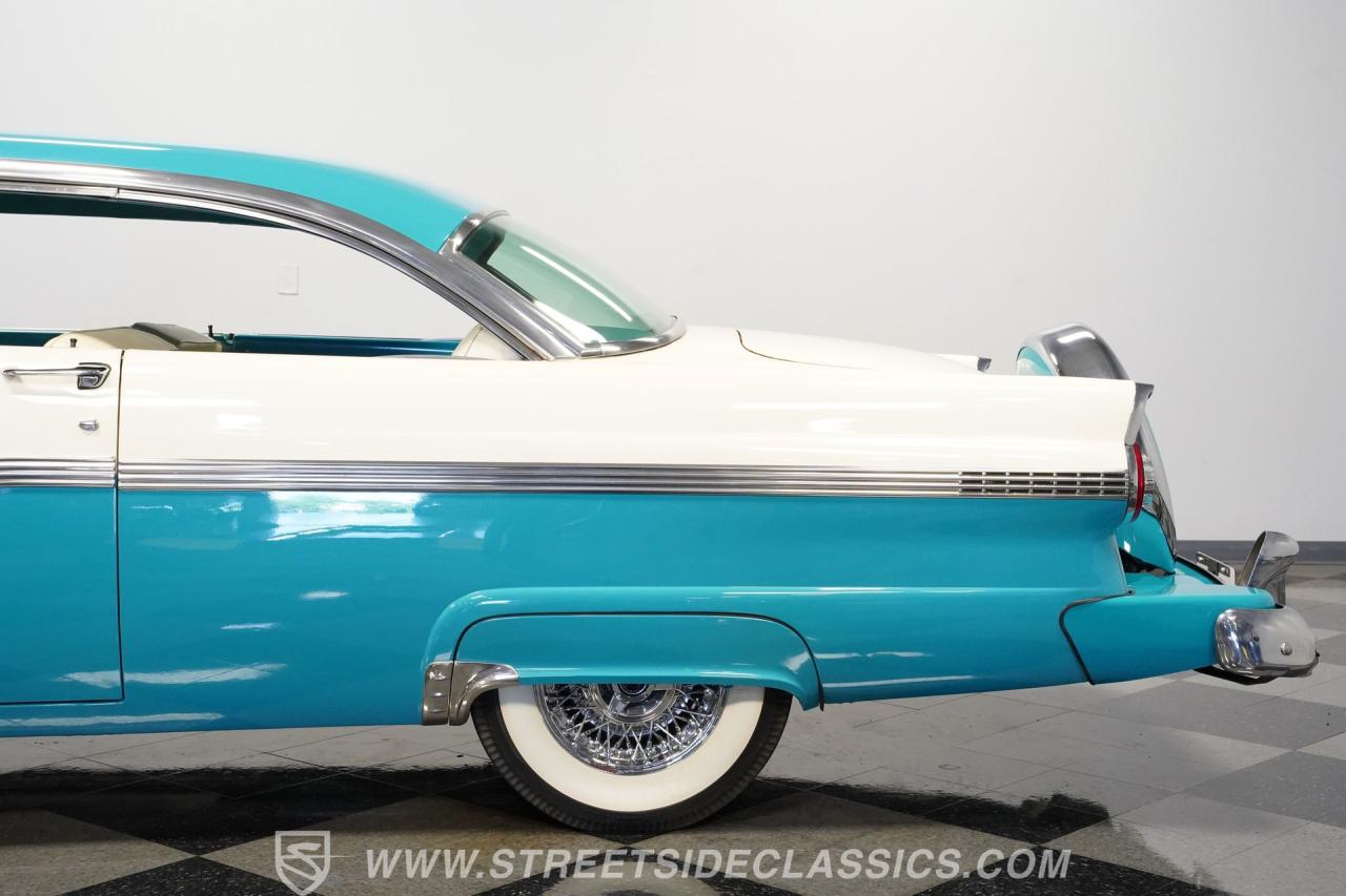 1956 Ford Fairlane Victoria