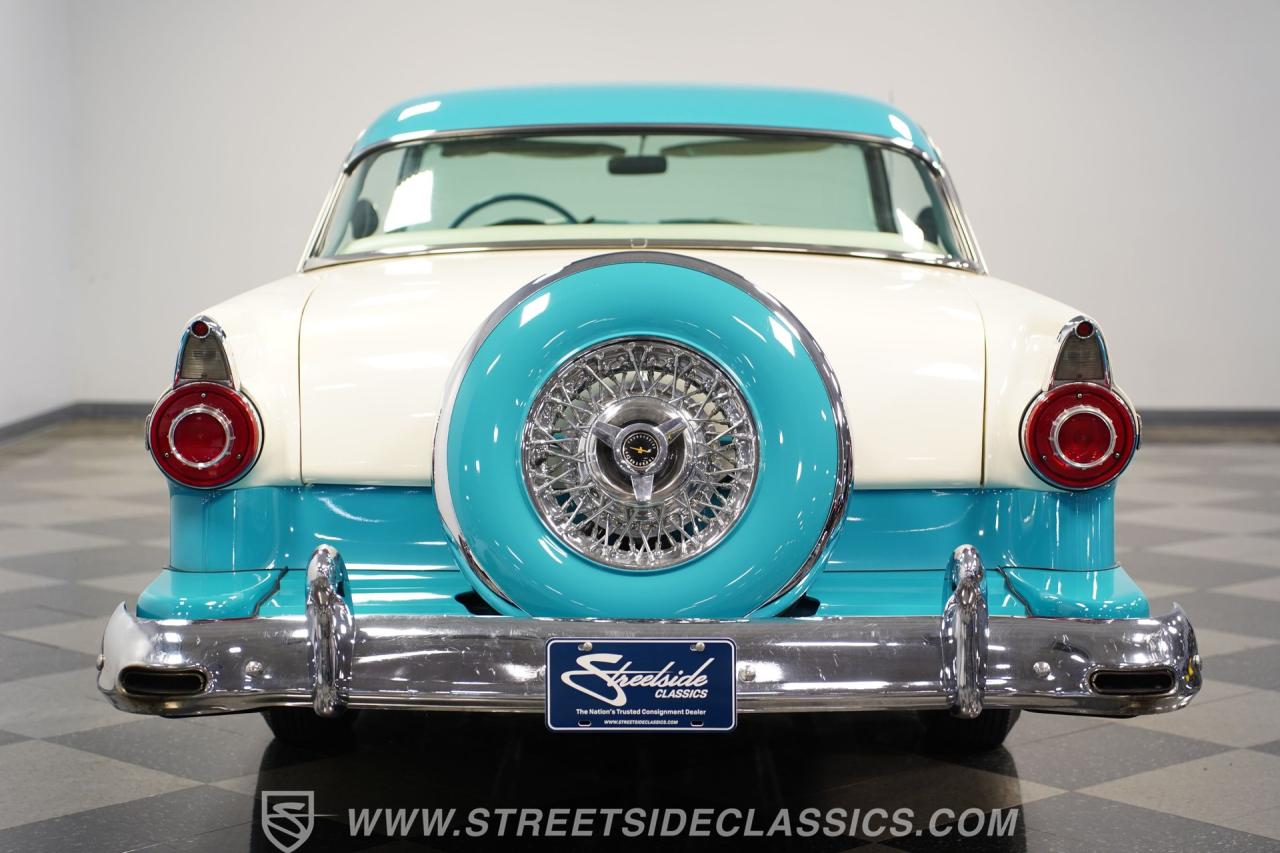 1956 Ford Fairlane Victoria