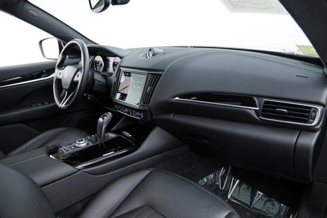 2022 Maserati Levante