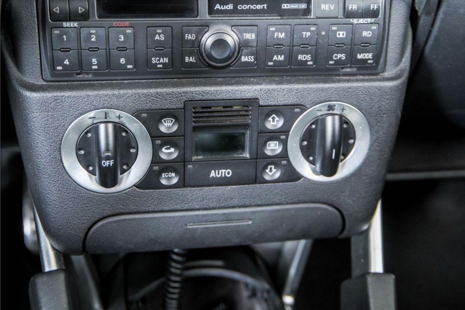 2000 Audi TT
