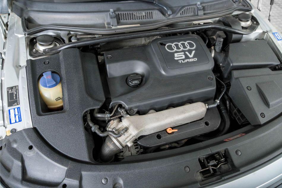 2000 Audi TT