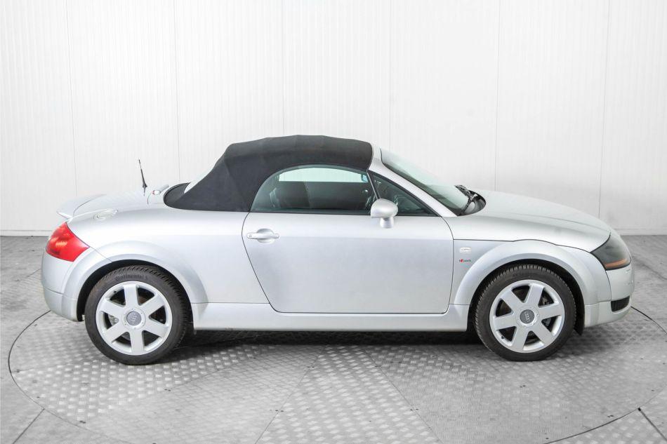 2000 Audi TT