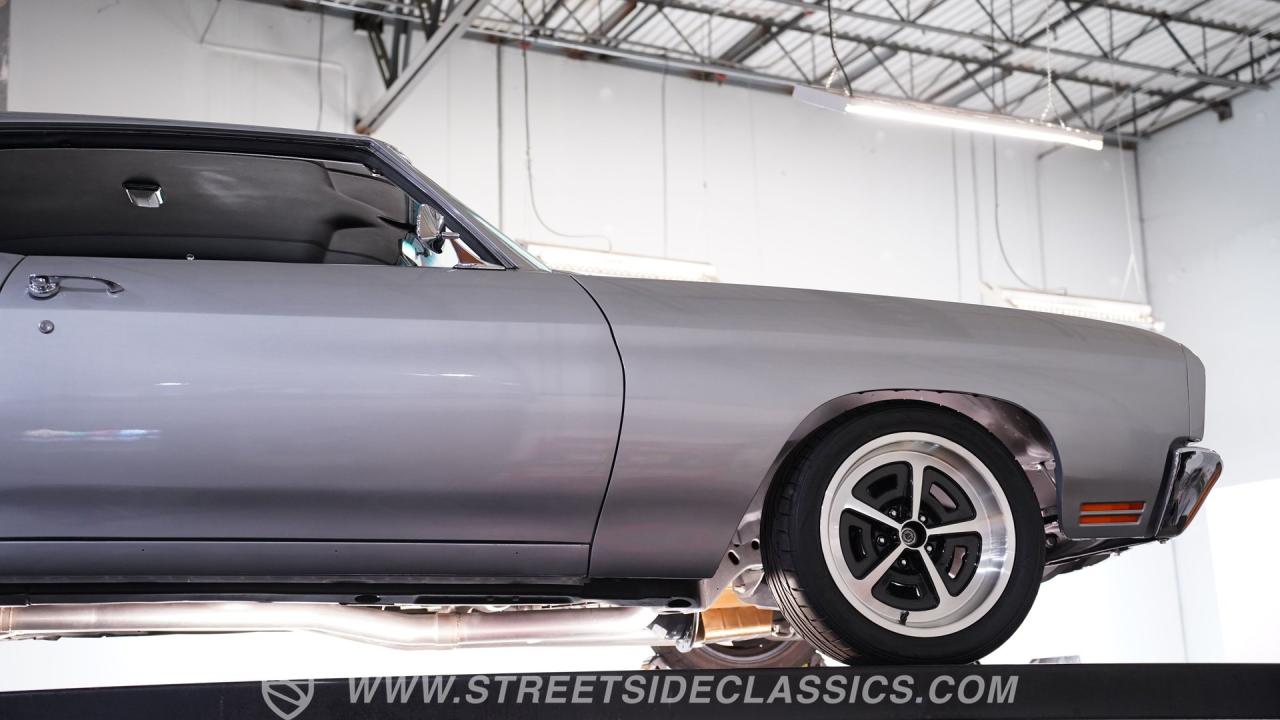 1970 Chevrolet Chevelle SS Tribute 572 Restomod