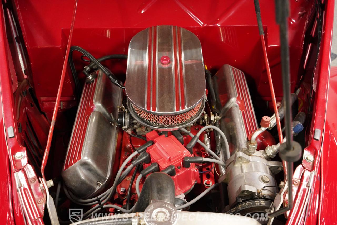 1937 Ford Tudor Humpback