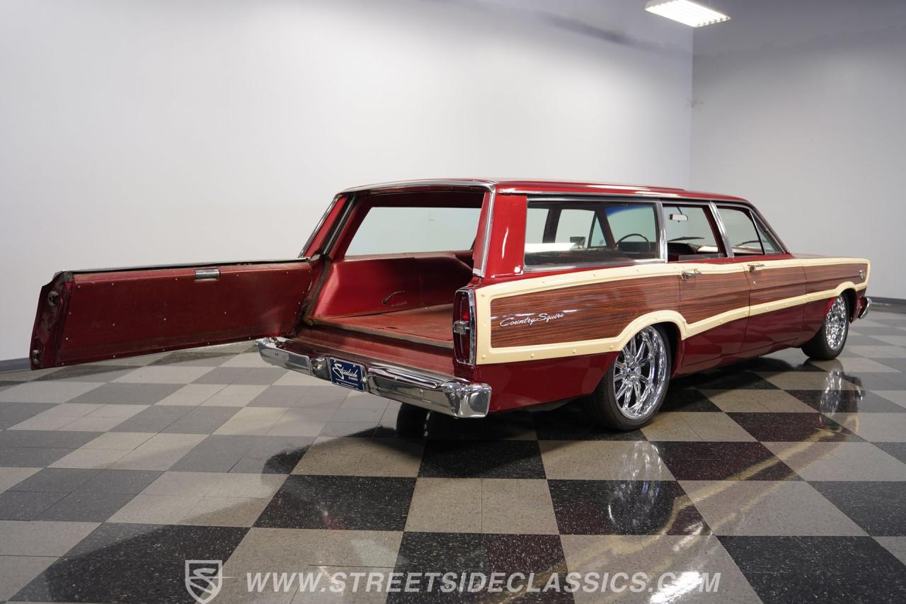 1966 Ford Country Squire Woody Wagon