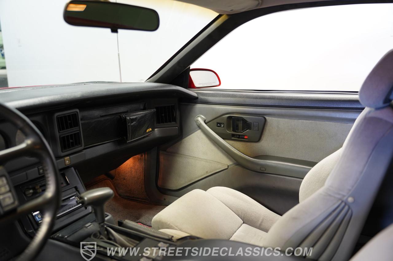 1988 Pontiac Firebird Trans Am GTA