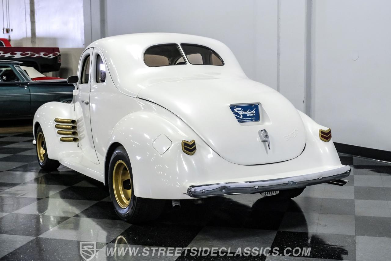 1940 Ford 5-Window Coupe Streetrod