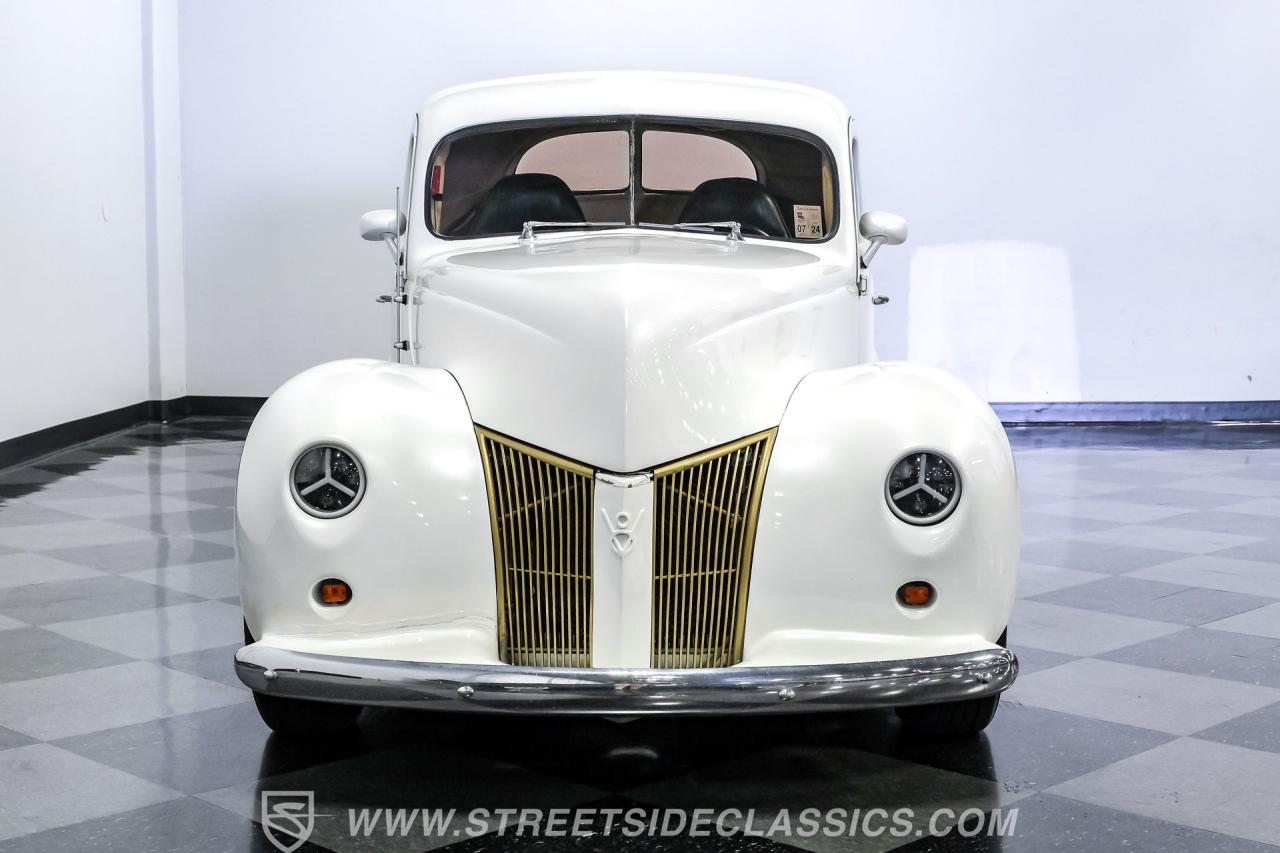 1940 Ford 5-Window Coupe Streetrod