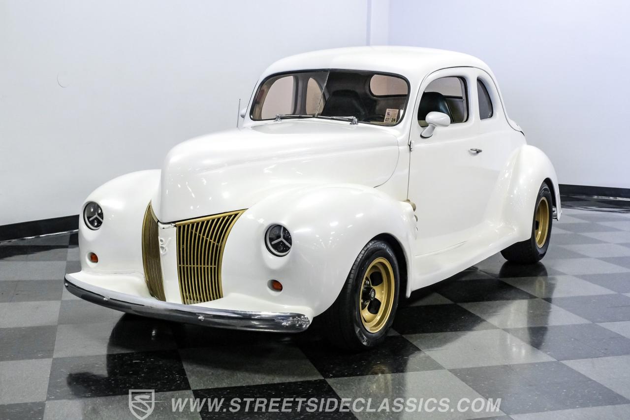 1940 Ford 5-Window Coupe Streetrod
