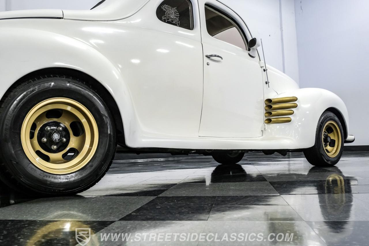 1940 Ford 5-Window Coupe Streetrod