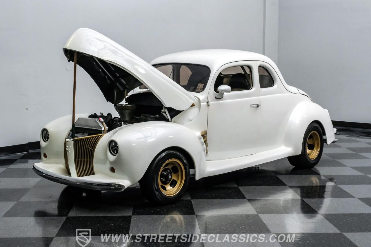 1940 Ford 5-Window Coupe Streetrod