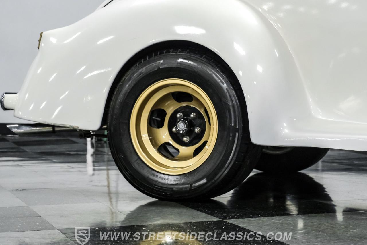 1940 Ford 5-Window Coupe Streetrod