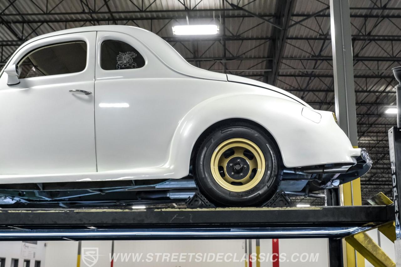 1940 Ford 5-Window Coupe Streetrod