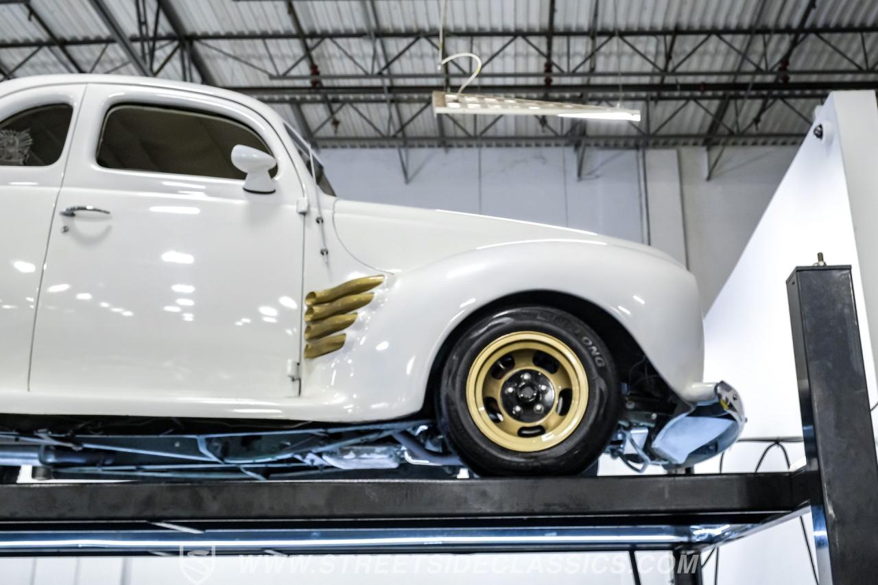 1940 Ford 5-Window Coupe Streetrod