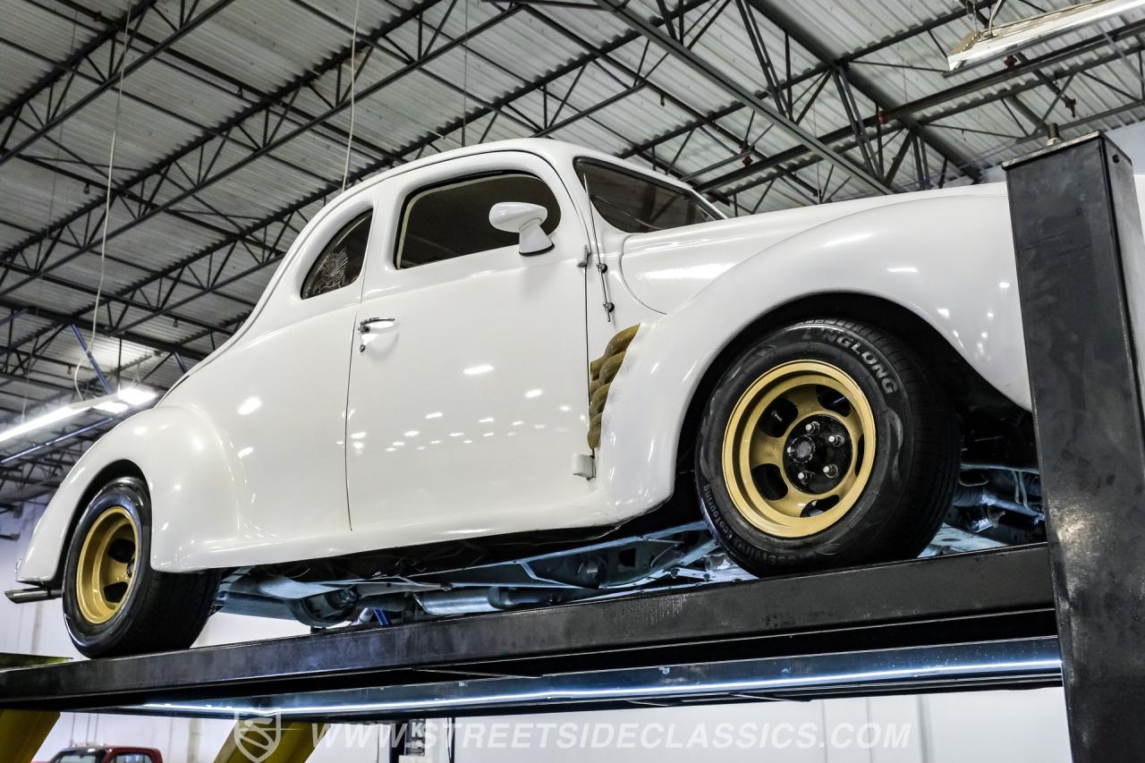 1940 Ford 5-Window Coupe Streetrod